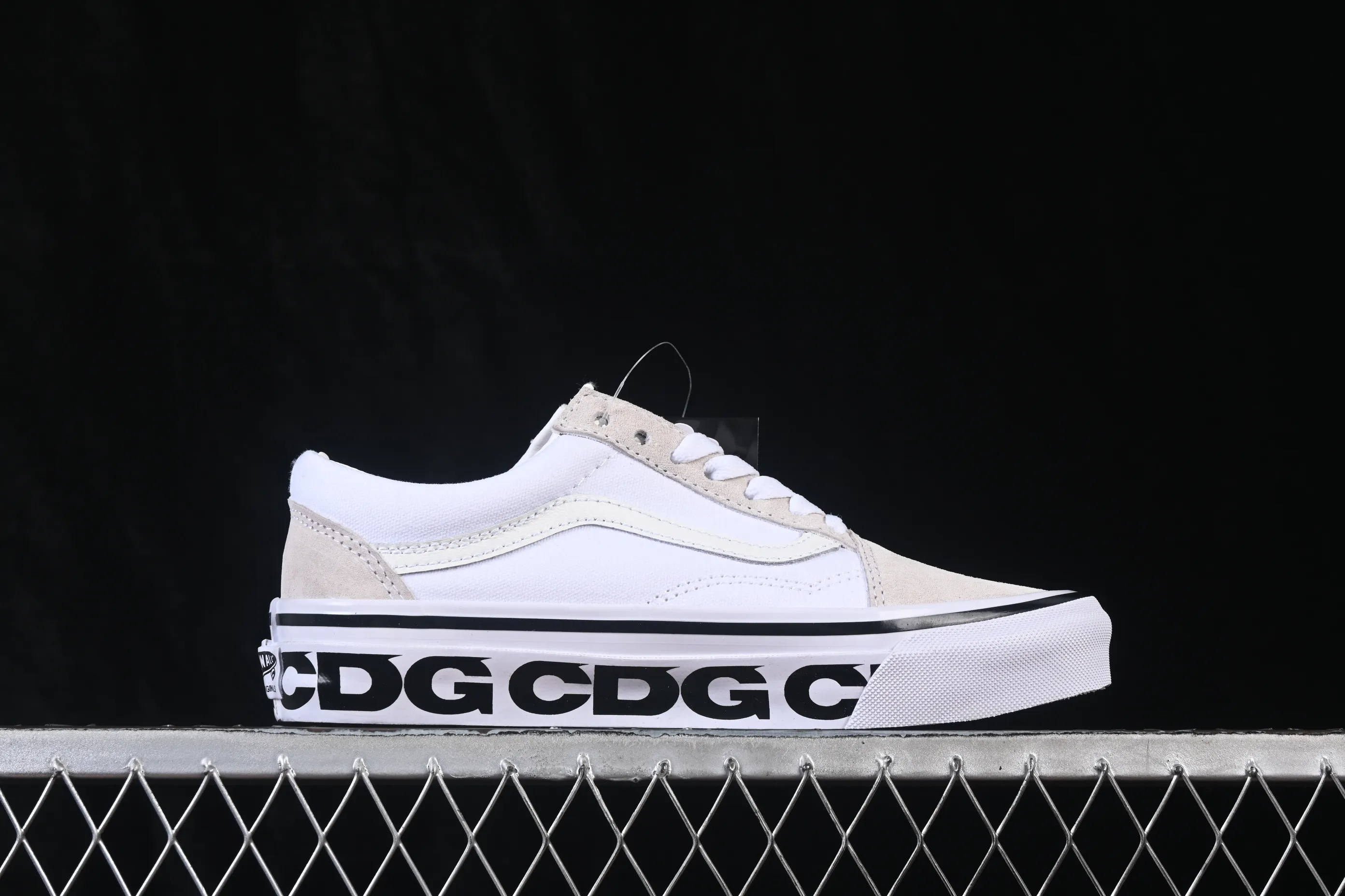 All categories Vans Vans series Vans Low Vans low top Vans Old Skool Vans low-top casual skateboard shoes VN0A4P3XQLZ